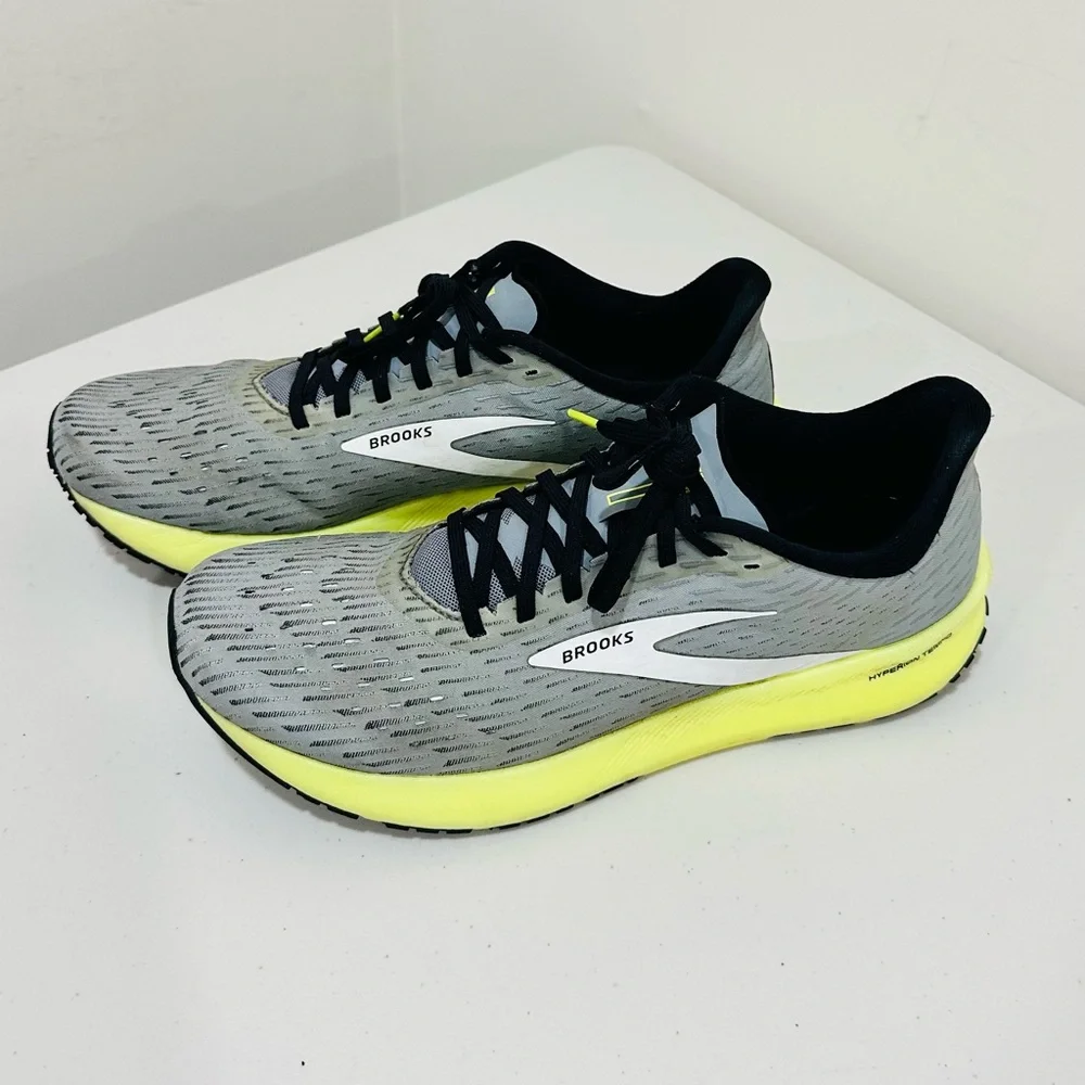 Brooks mens hyperion